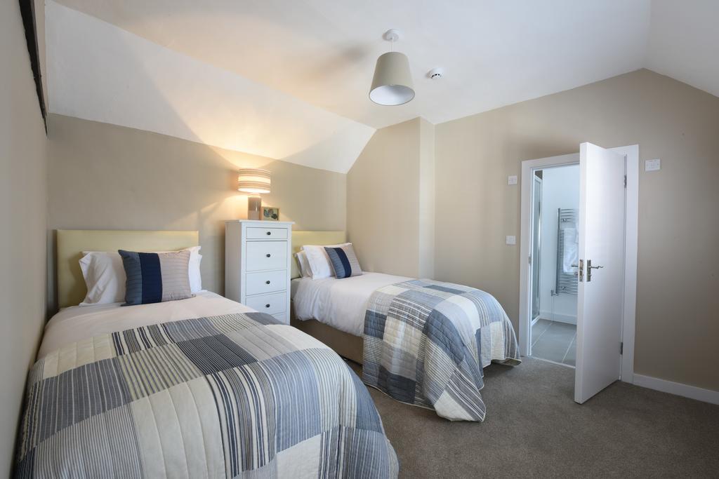 Woodstock Suites Charlton  Εξωτερικό φωτογραφία
